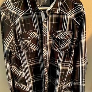 BKE men’s large button long sleeve.